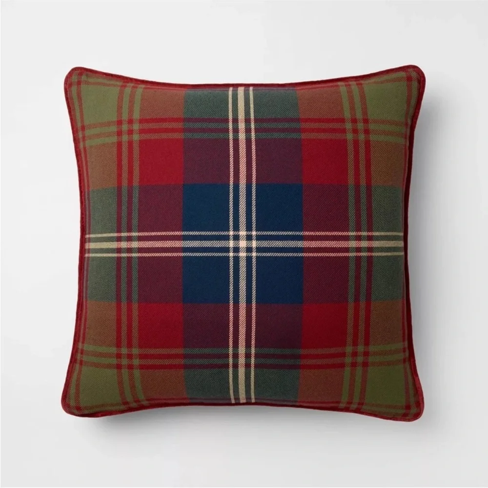 Tartan Holiday Plaid Pillow 24